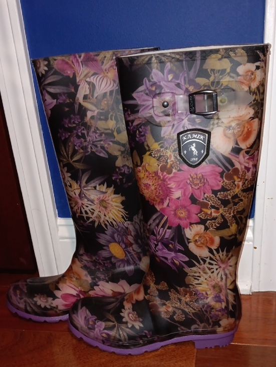 Kamik Shoes - Floral Rainboots